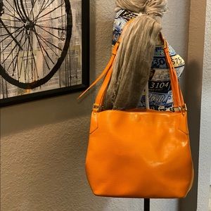 SALE! 🎁 Louis Vuitton Mandara Epi Mm Leather Tote